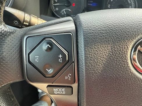 Used 2018 Toyota Tacoma TRD Pro AWD/4WD image 16