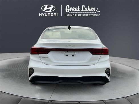 Used 2023 Kia Forte LXS w/ LXS Technology Package image 4