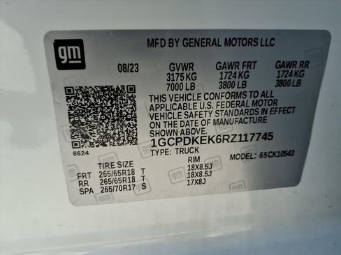 Used 2024 Chevrolet Silverado 1500 LT image 30