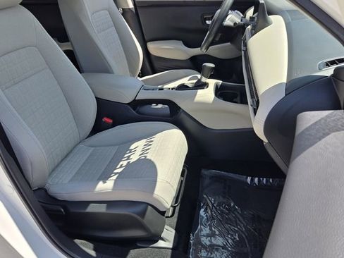 Used 2025 Honda HR-V LX image 16