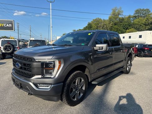 Used 2021 Ford F150 Lariat w/ Equipment Group 502A High AWD/4WD image 3