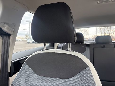 New 2026 Volkswagen Taos S image 21