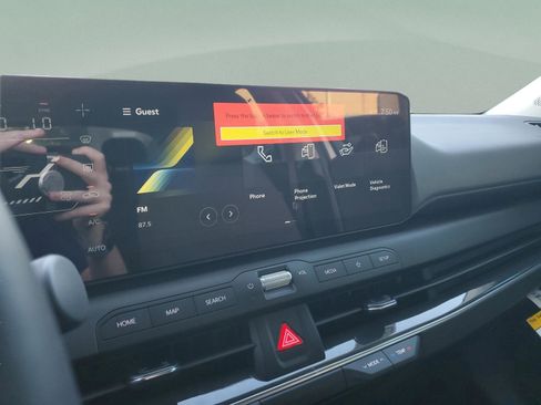 New 2025 Kia K4 EX FWD image 20