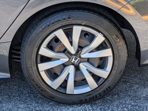 Used 2023 Honda Civic LX image 22