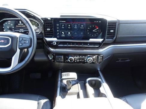 Used 2024 GMC Sierra 1500 Elevation w/ Preferred Package AWD/4WD image 34