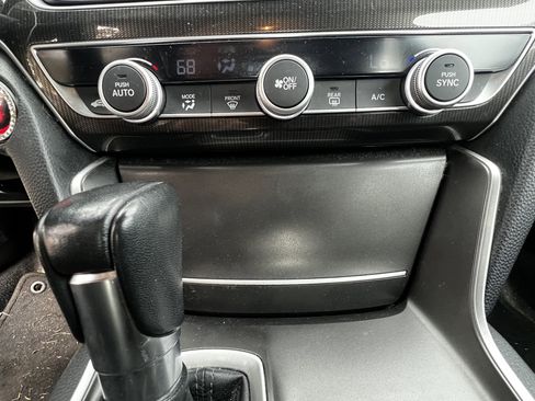 Used 2019 Honda Accord Sport image 26