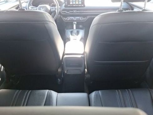 Used 2023 Honda HR-V EX-L image 10