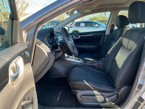 Used 2017 Nissan Sentra SV w/ Style Package image 24