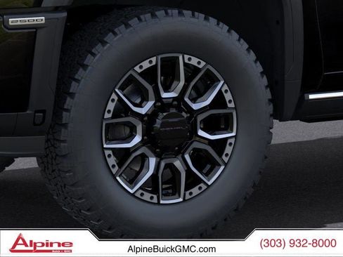 New 2025 GMC Sierra 2500 Denali w/ Denali Reserve Package AWD/4WD image 9