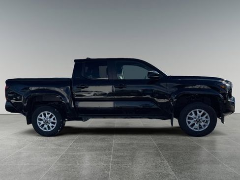 Certified 2024 Toyota Tacoma SR5 image 6