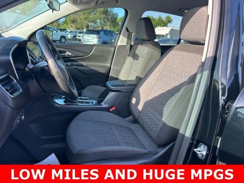 Used 2024 Chevrolet Equinox LT FWD image 14
