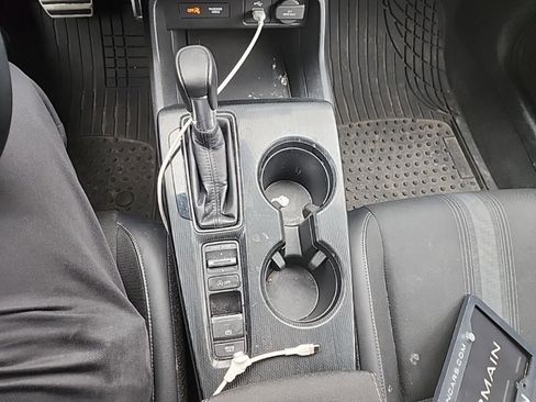 Used 2023 Honda Civic Sport image 17