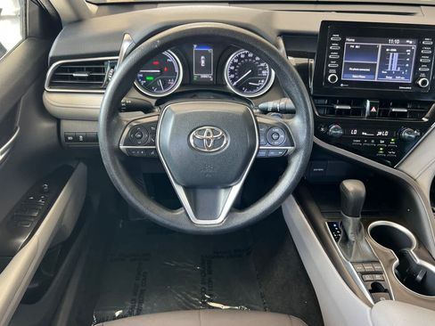 Used 2022 Toyota Camry LE FWD image 14