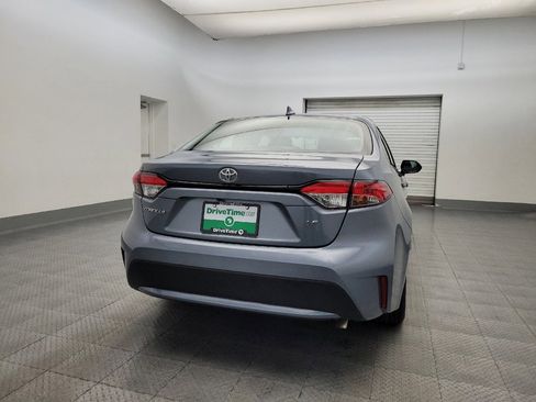 Used 2021 Toyota Corolla LE image 7