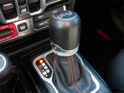 Used 2018 Jeep Wrangler Unlimited Rubicon image 17