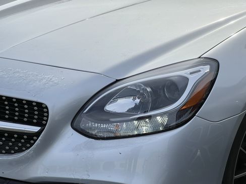 Certified 2018 Mercedes-Benz SLC 300 image 7