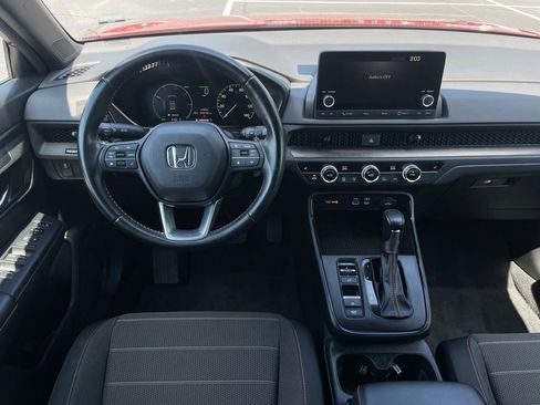 Certified 2025 Honda CR-V Sport image 11