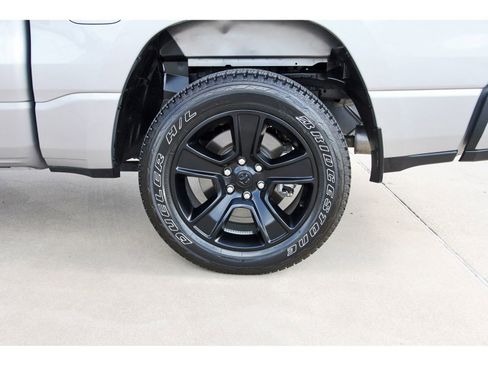 Used 2023 RAM 1500 Laramie AWD/4WD image 31