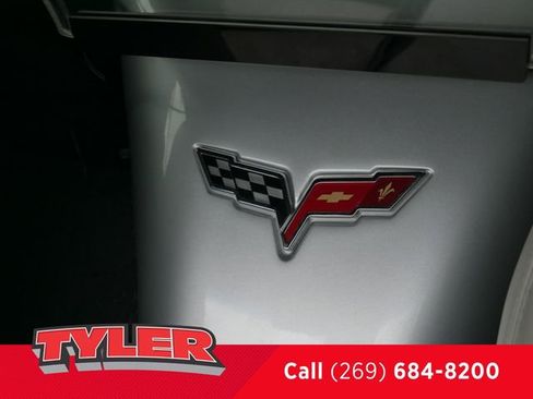 Used 2009 Chevrolet Corvette Convertible w/ Preferred Equipment Group image 36