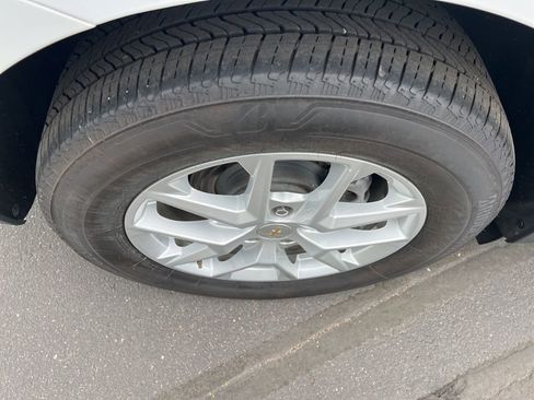 Certified 2024 Chevrolet Equinox LT AWD/4WD image 22