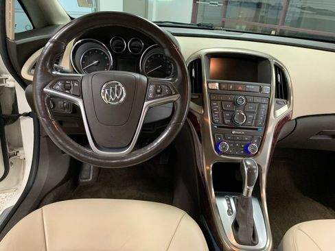 Used 2015 Buick Verano Leather FWD image 13