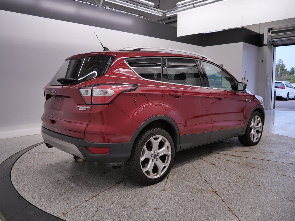 Used 2018 Ford Escape Titanium AWD/4WD image 6