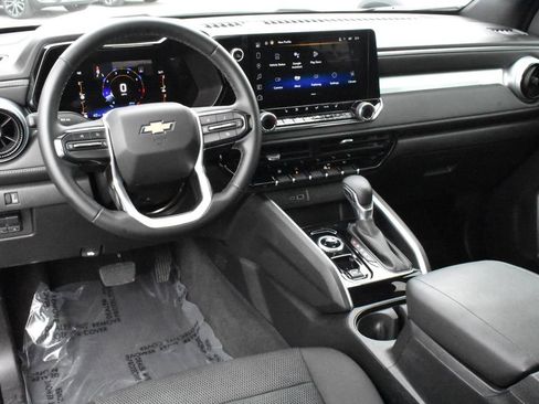 Certified 2023 Chevrolet Colorado LT w/ LT Convenience Package II image 23