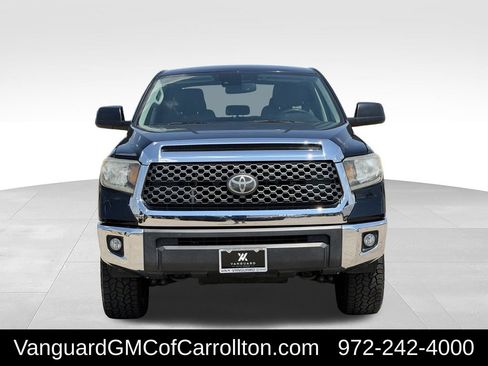 Used 2020 Toyota Tundra SR5 w/ SR5 Upgrade Package AWD/4WD image 3