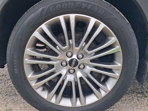 Used 2018 Lincoln MKX Reserve w/ Lincoln MKX Climate Package AWD/4WD image 18