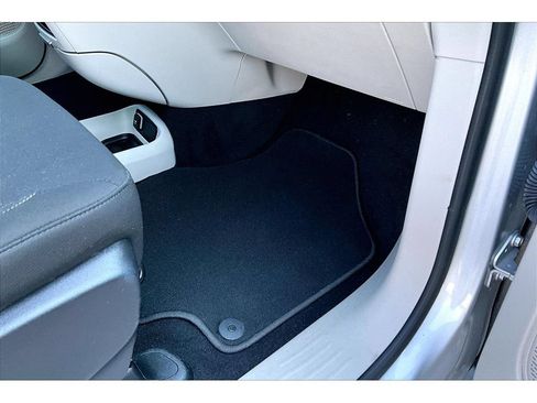 Certified 2024 Chrysler Voyager LX FWD image 45