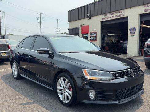 Used 2013 Volkswagen Jetta GLI Autobahn FWD image 8