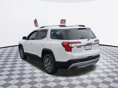 Used 2023 GMC Acadia SLT w/ Preferred Package FWD image 5