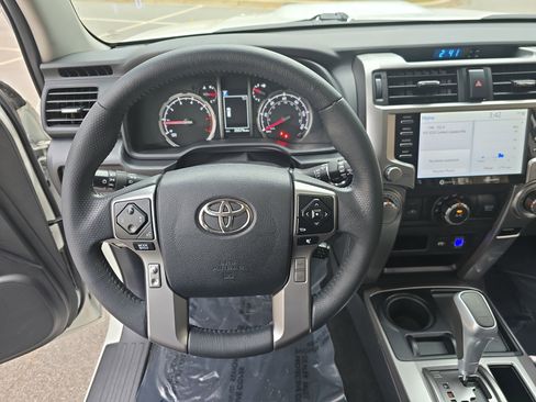 Used 2022 Toyota 4Runner TRD Sport image 15