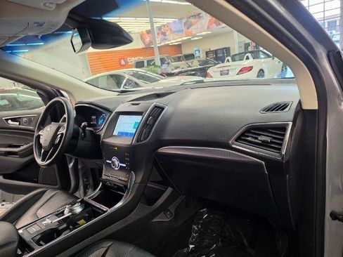 Used 2020 Ford Edge Titanium w/ Cargo Accessory Package FWD image 15