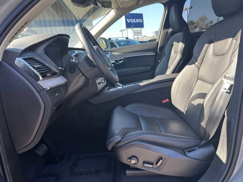 Certified 2025 Volvo XC90 B6 Ultra w/ Protection Package Premier image 20