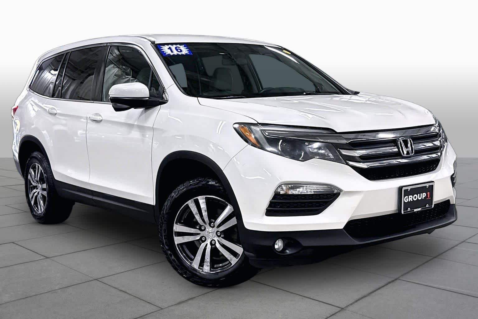 Used 2016 Honda Pilot EX image 3