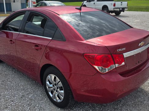 Used 2011 Chevrolet Cruze LT FWD image 5