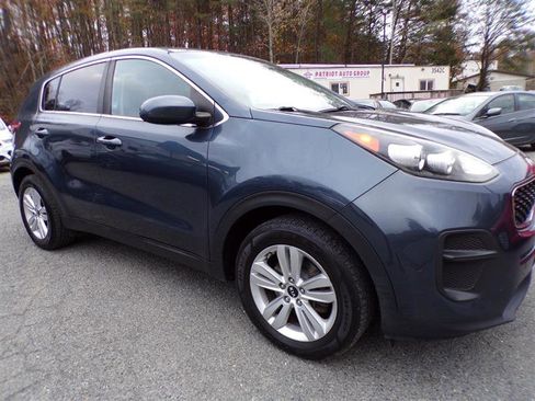 Used 2017 Kia Sportage LX image 4