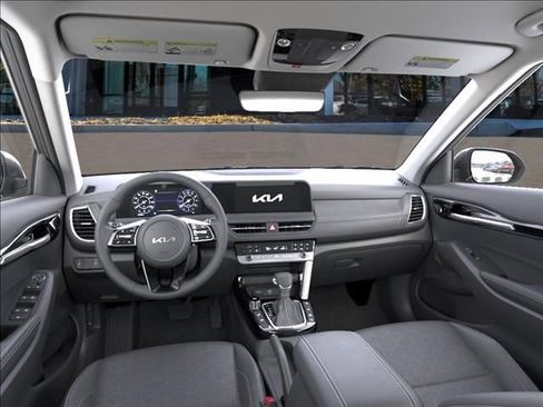 New 2026 Kia Seltos EX image 14