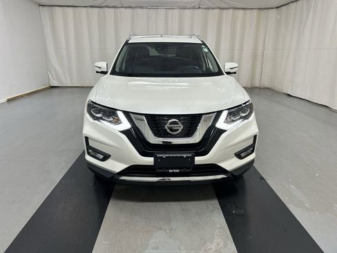 Used 2017 Nissan Rogue SL w/ SL Premium Package AWD/4WD image 3