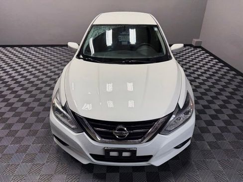 Used 2018 Nissan Altima 2.5 S w/ S Convenience Package FWD image 5
