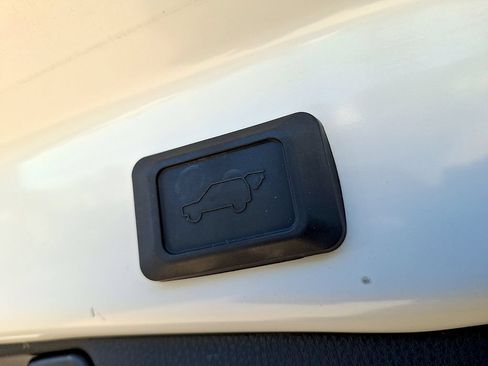 Used 2025 Toyota RAV4 XLE Premium w/ Weather Package FWD image 30