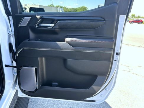 Certified 2023 GMC Sierra 1500 AT4X w/ AT4X AEV Edition AWD/4WD image 21