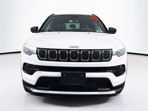 Used 2023 Jeep Compass Limited w/ Elite Group AWD/4WD image 6