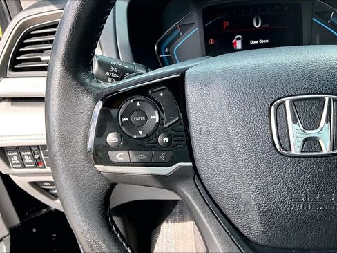 Used 2019 Honda Odyssey EX-L image 18