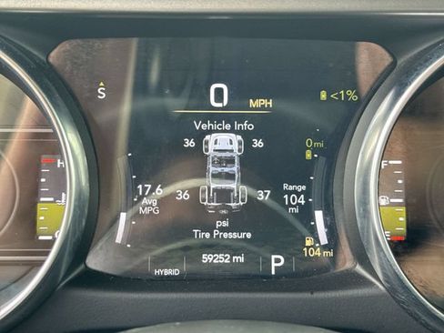 Used 2022 Jeep Wrangler Unlimited Rubicon 4xe w/ Cold Weather Group AWD/4WD image 30