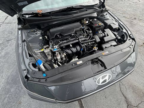 Used 2026 Hyundai Elantra Sport FWD image 28
