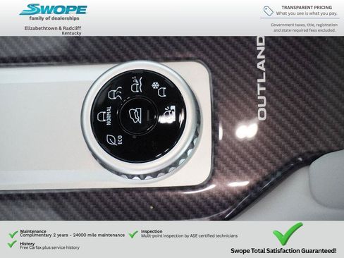 Used 2025 Mitsubishi Outlander SE AWD/4WD image 31