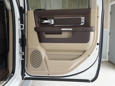 Used 2014 RAM 1500 Laramie Longhorn image 36