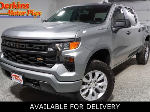 Used 2024 Chevrolet Silverado 1500 Custom AWD/4WD image 1